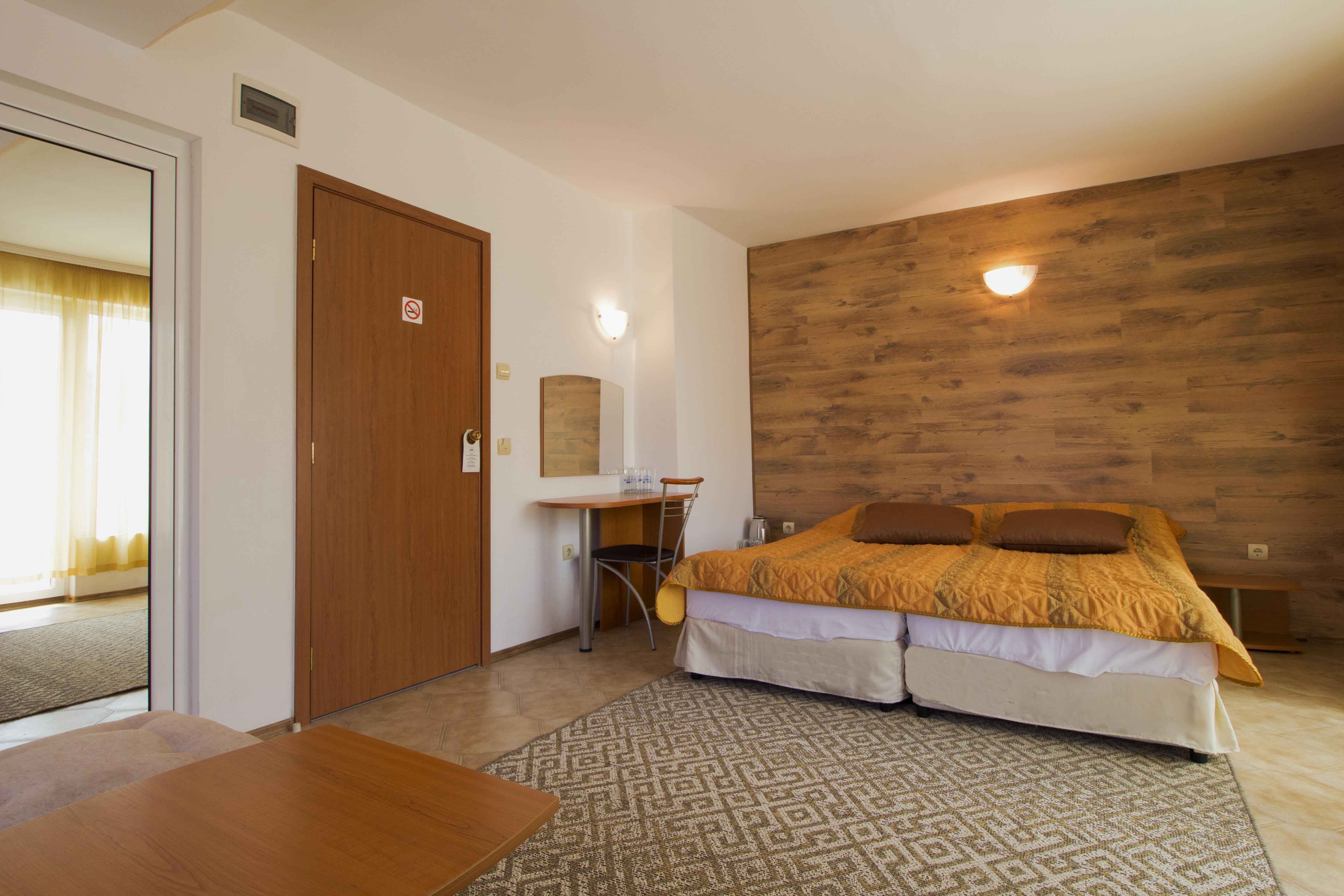Family Hotel Venera Sveti Vlas Exteriör bild