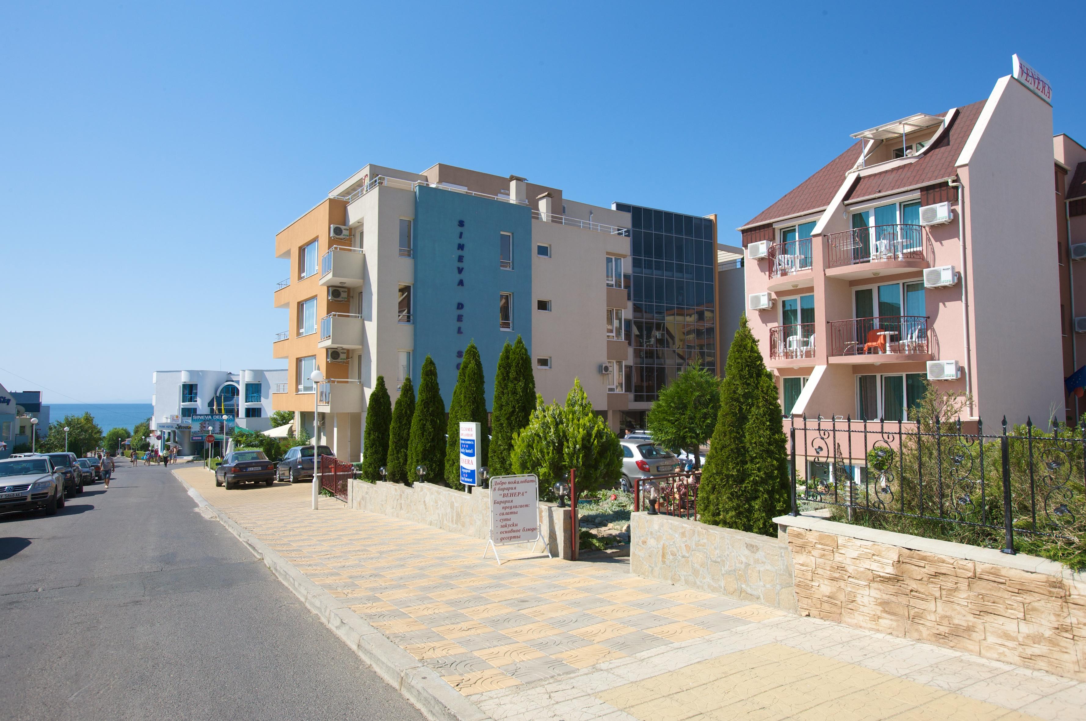 Family Hotel Venera Sveti Vlas Exteriör bild