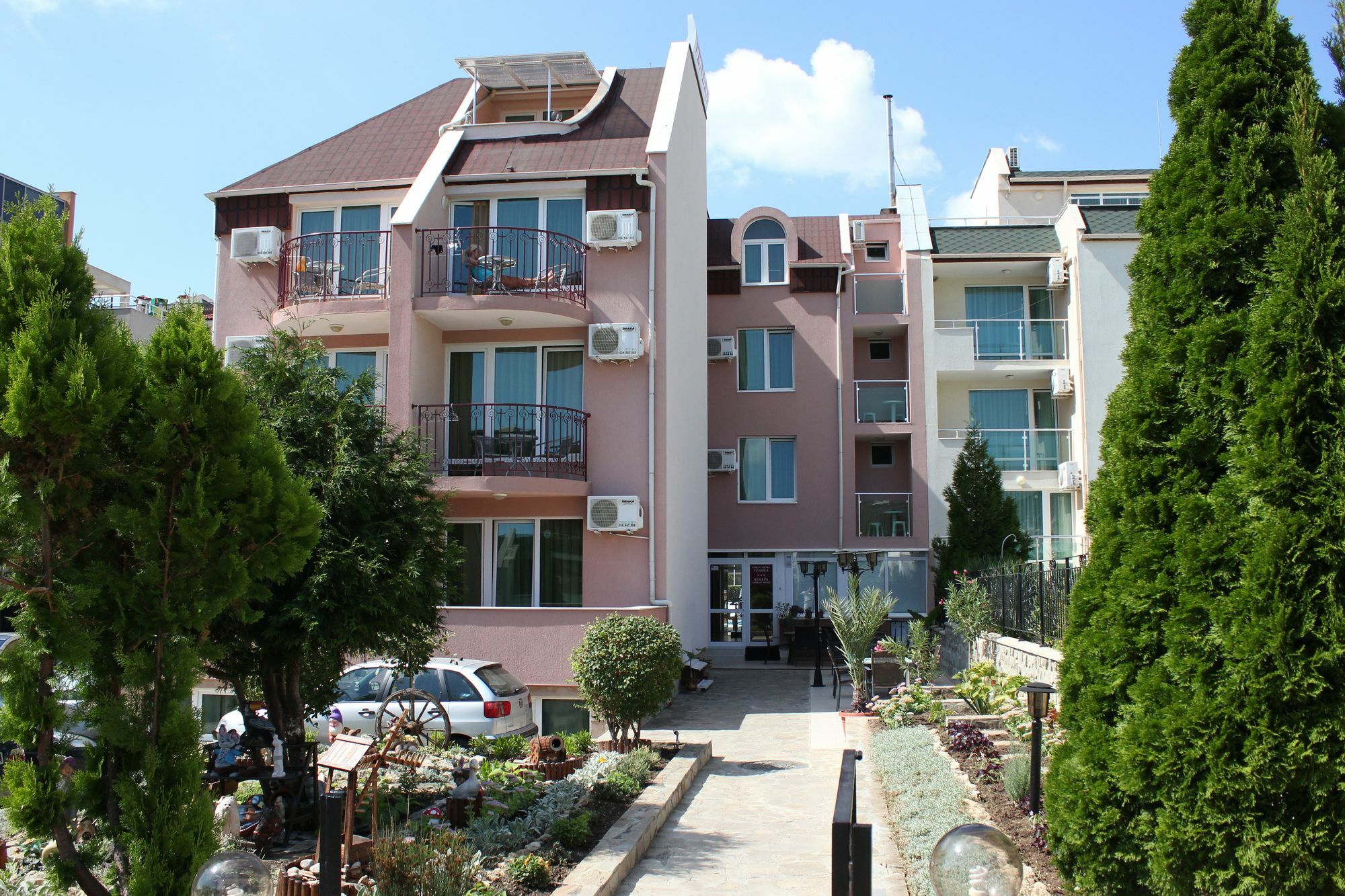 Family Hotel Venera Sveti Vlas Exteriör bild